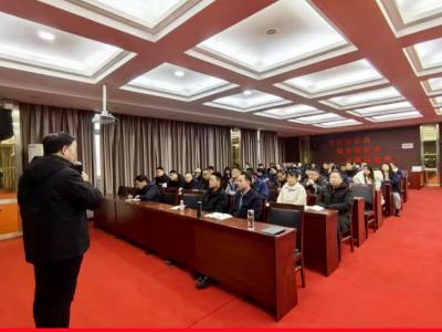 專業(yè)賦能 團(tuán)隊(duì)進(jìn)階——華豫萬通2025“管理高手實(shí)戰(zhàn)課”培訓(xùn)圓滿結(jié)束！